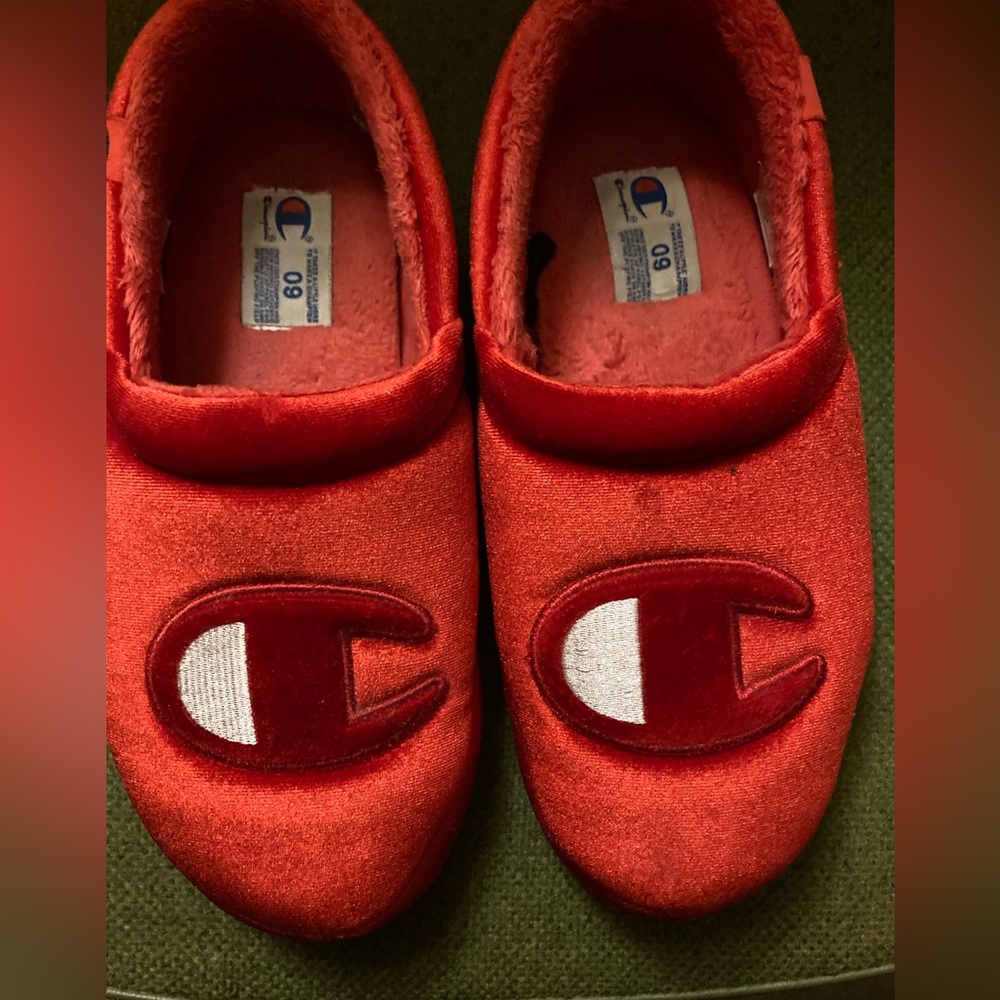 Champion House shoes/ Slippers, Sz 9.